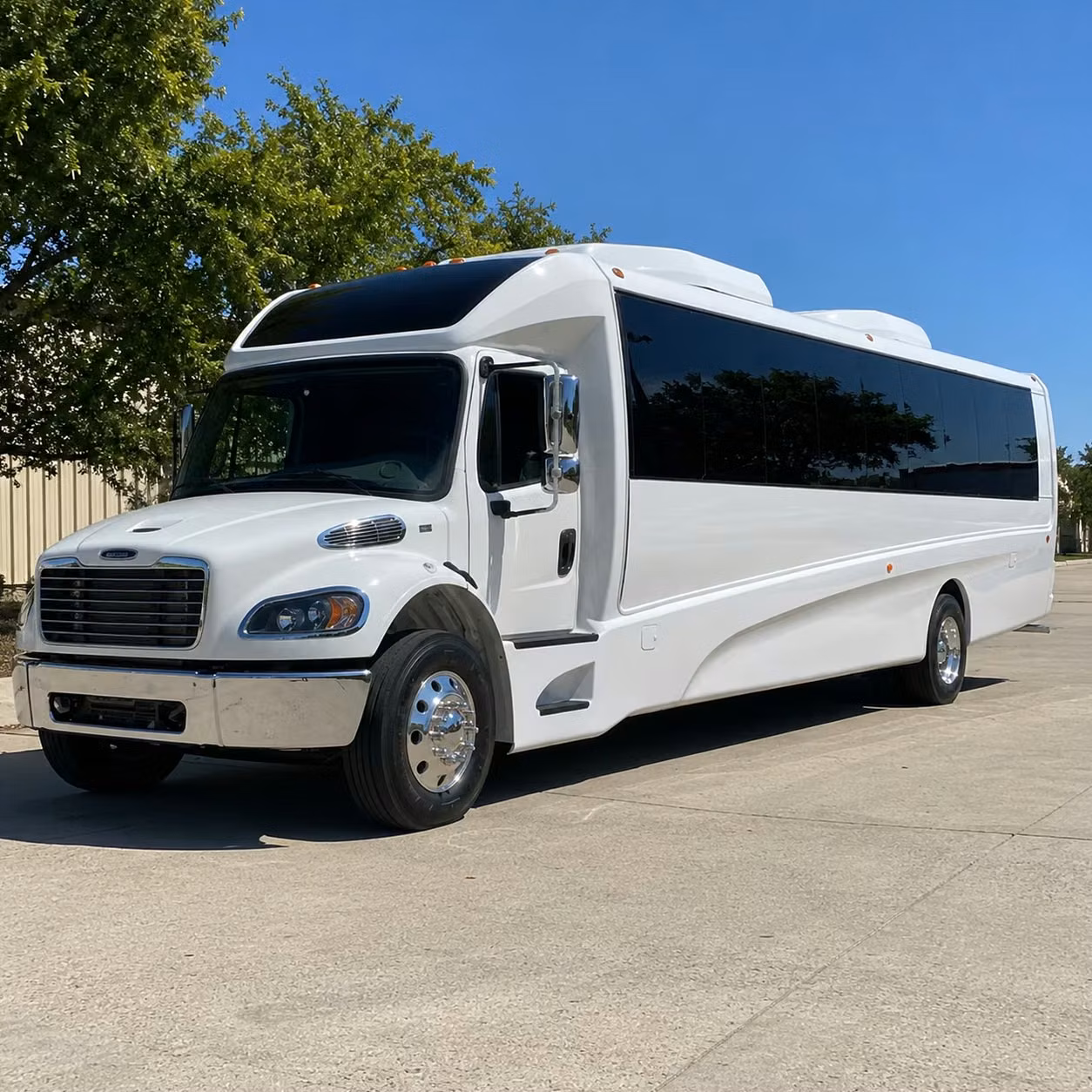 28 passenger minibus